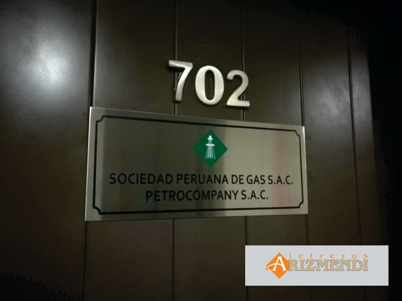 Placas
